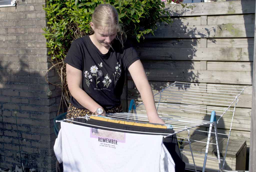 Wonen voor mensen met een beperking in de praktijk; zo leren wij cliënten hun eigen was te doen.